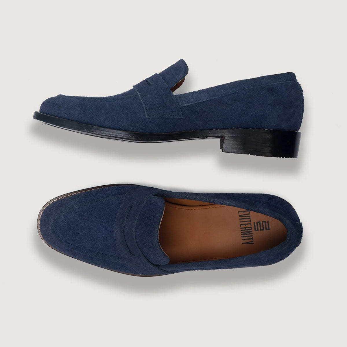 High-Traction Rubber Outsole & Lug Tread Pattern on Baxton Синий Suede Кожаные лоферы для Мужчин For Men