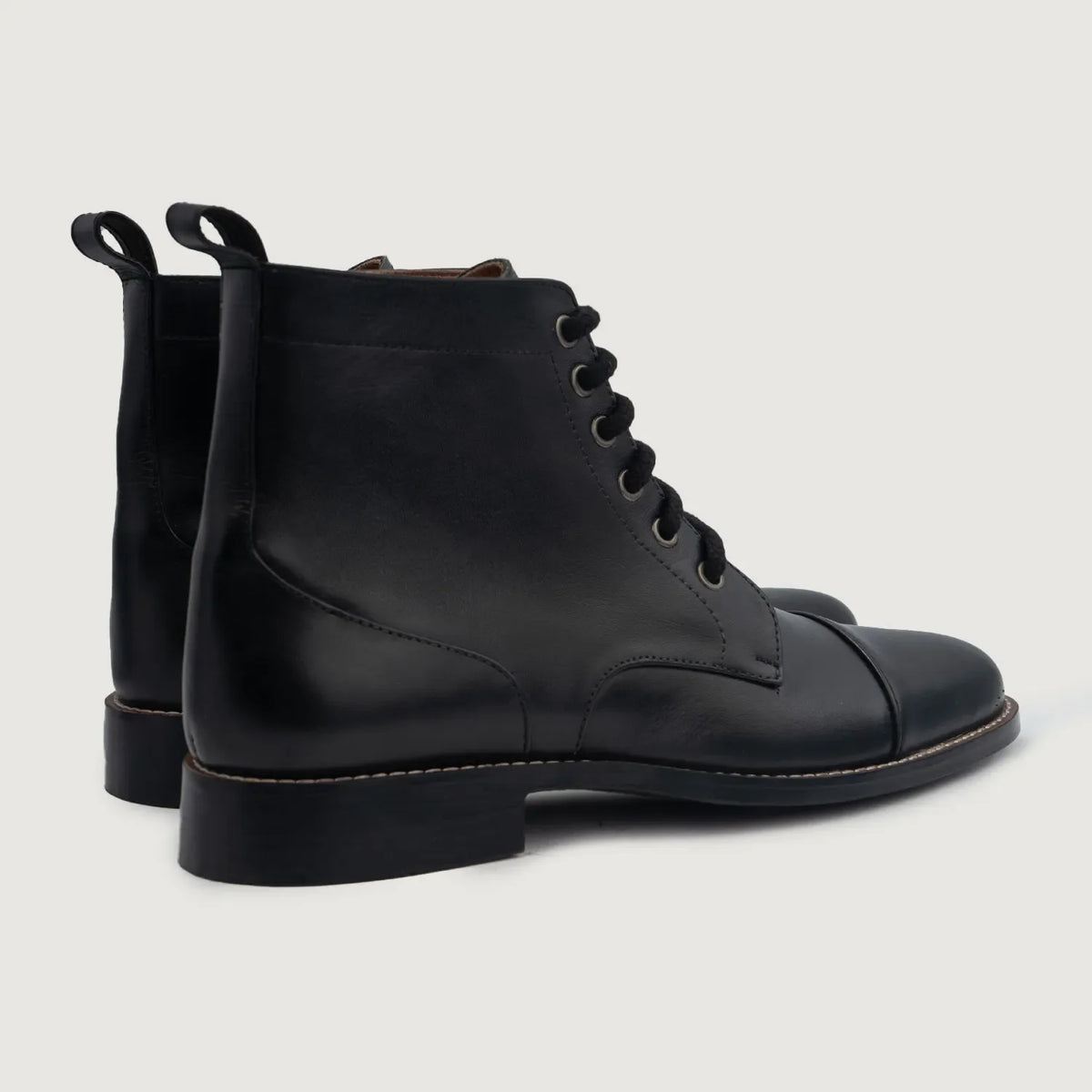 Knight Derby Черный Кожаные ботинки для Мужчин For Men - Усиленный задник и точная двойная строчка