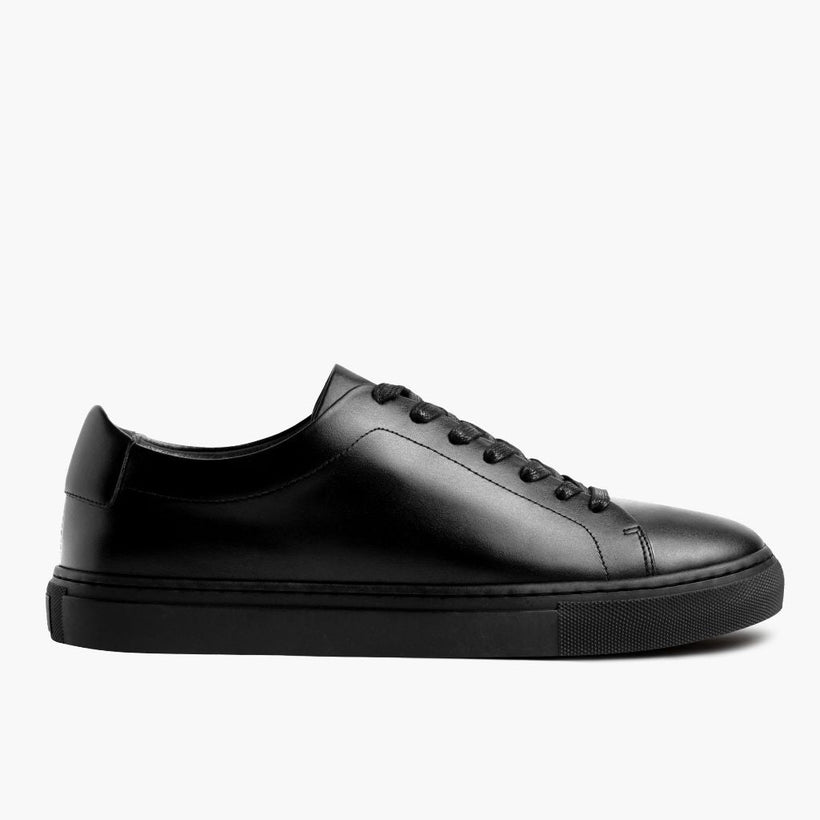 Encore Jet Черная Leather Sneakers женская