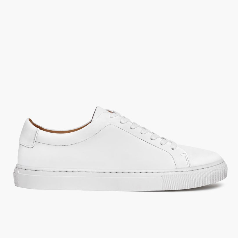 Encore White Leather Sneakers женская