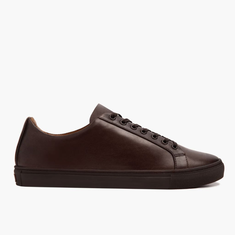Classic Full-Grain leather Sneakers - Goodyear Welt Construction & Front Toe Box Detail