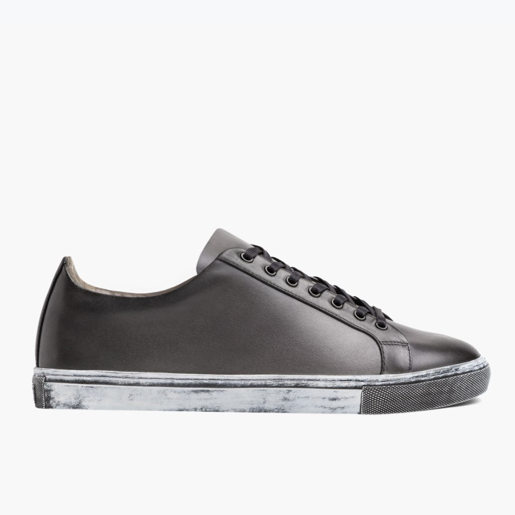 Grey Full-Grain leather Sneakers - Рантовая конструкция Goodyear Welt и носок обуви