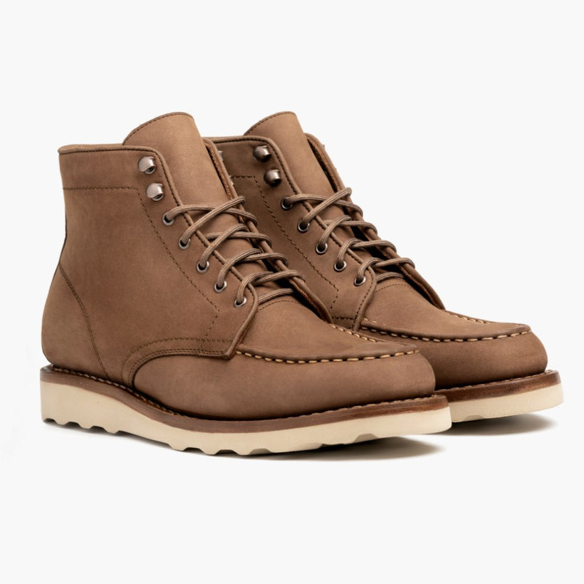 Diplomat Pebble Leather Boots женская