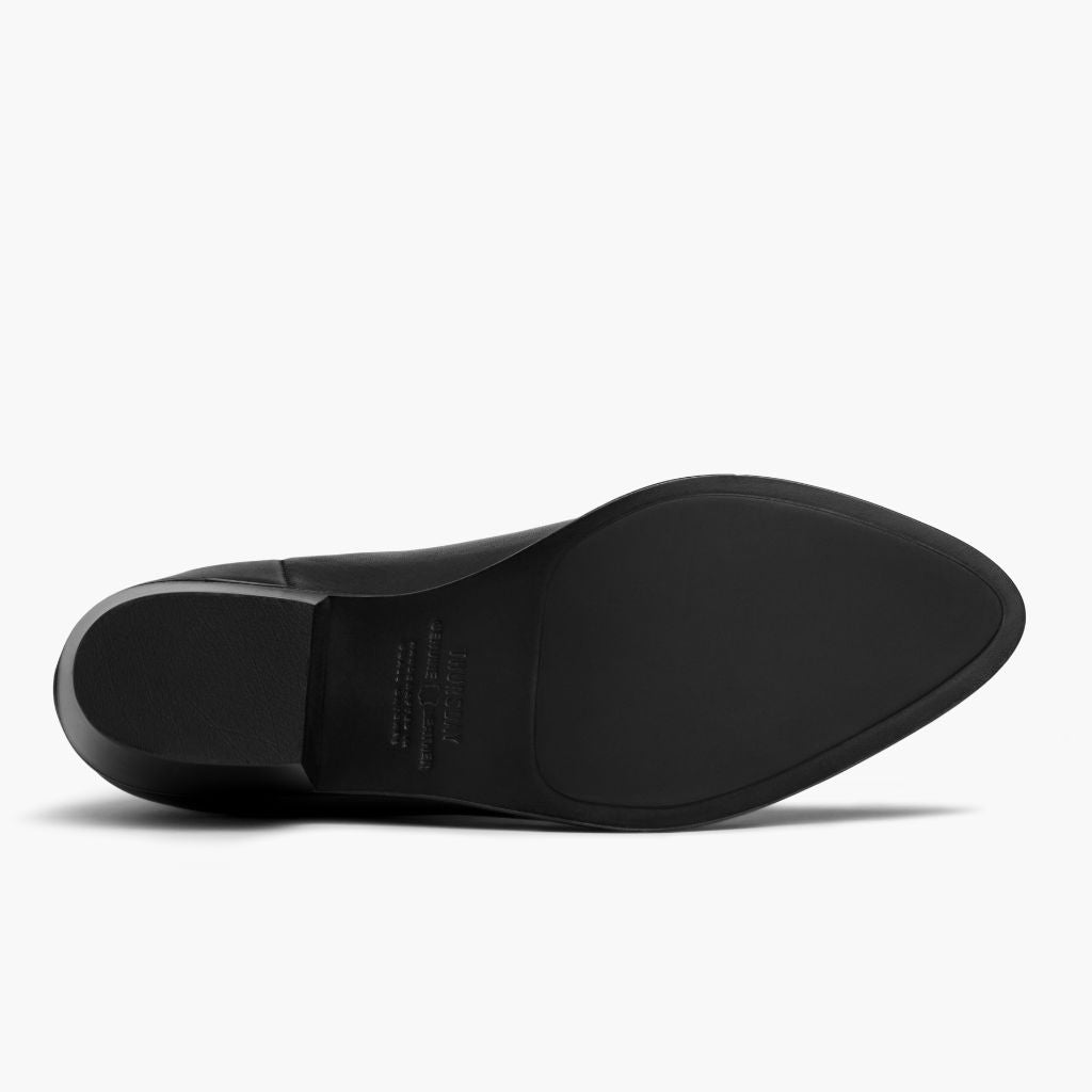 High-Traction Rubber Outsole & Lug Tread Pattern on Dreamer Bootie Черный Кожаные ботинки для Женщин