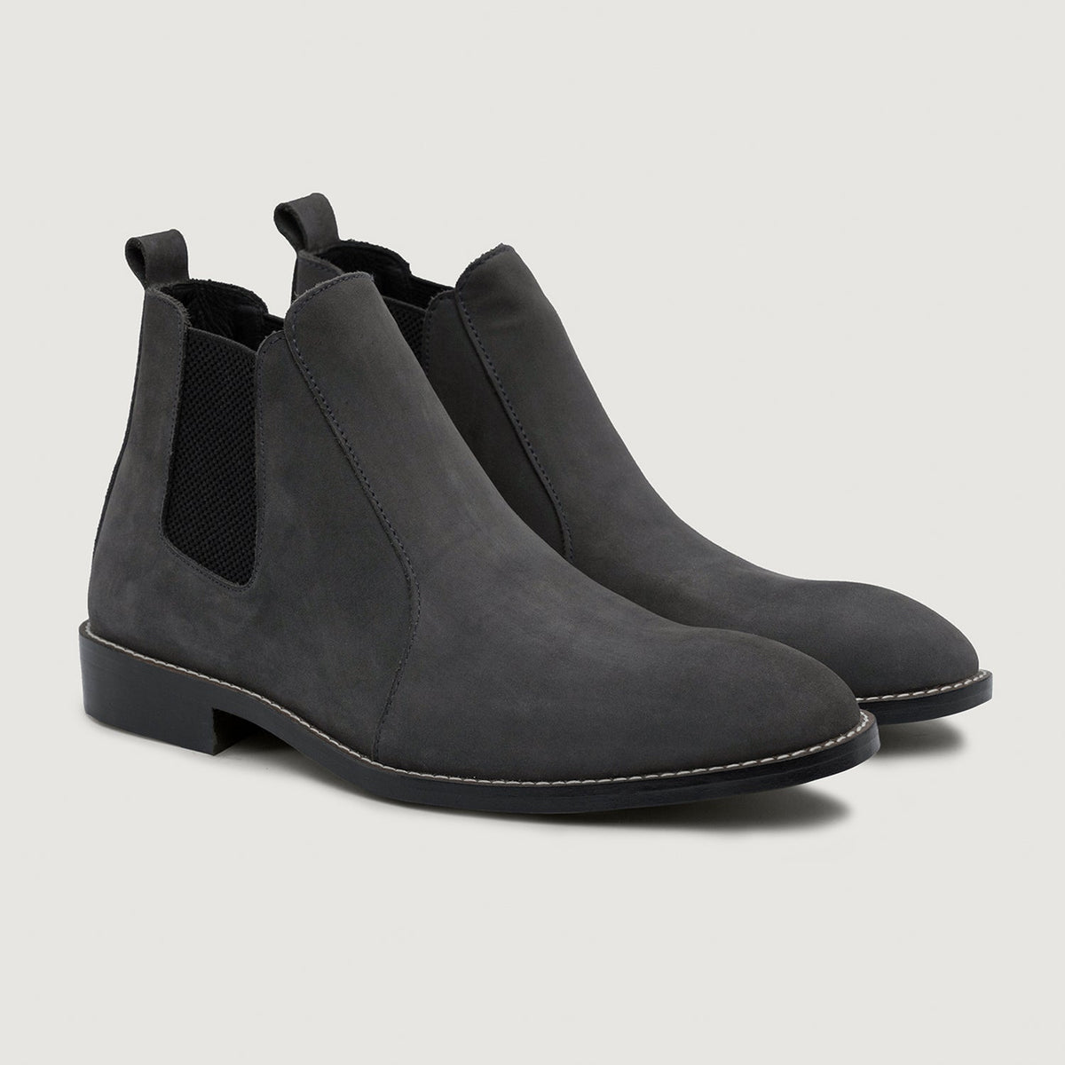 Clarkson Chelsea Grey Nubuck Кожаные ботинки - StudGuard для Мужчин in Grey Full-Grain Leather - Вид сбоку | Купить в официальном онлайн-магазине