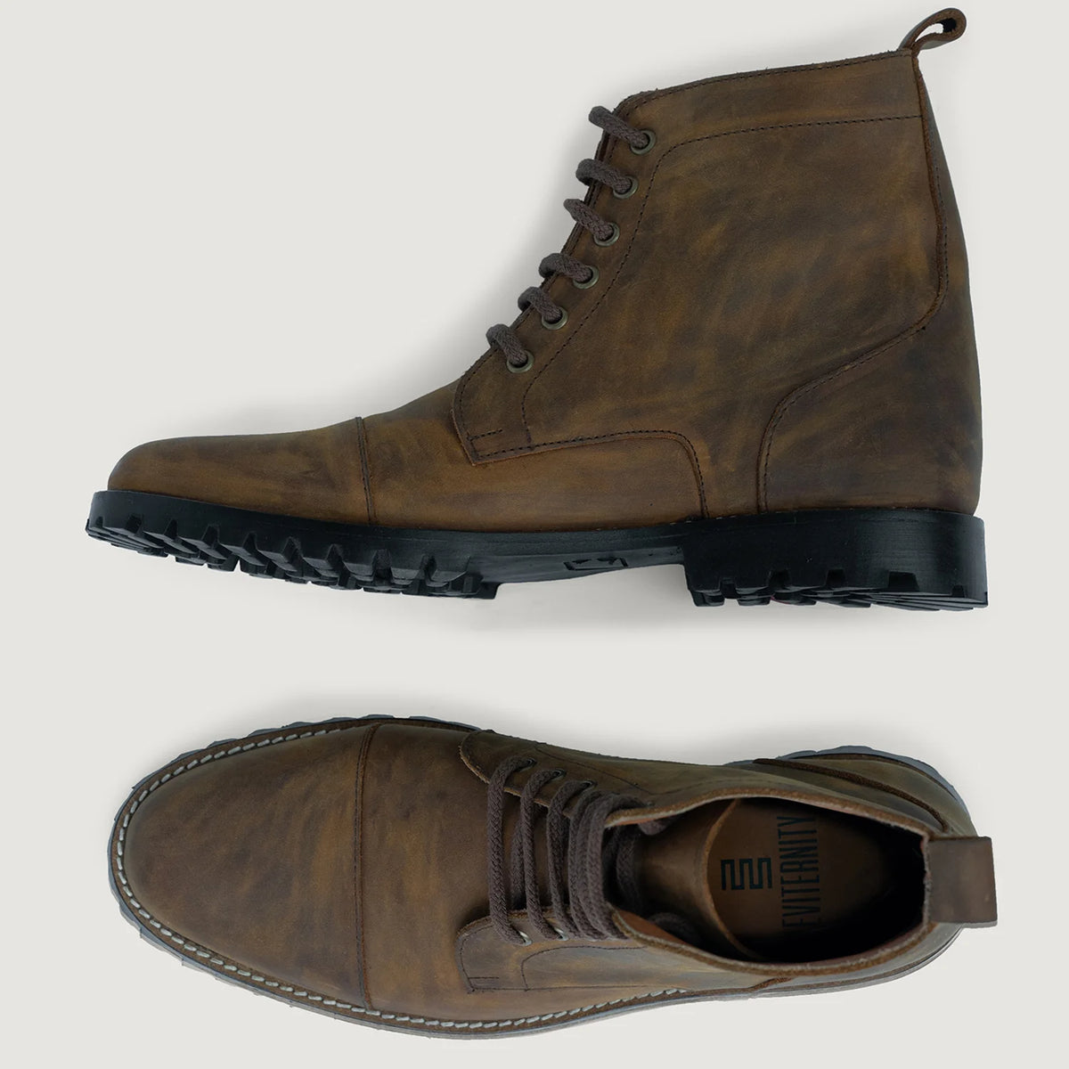 High-Traction Rubber Outsole & Lug Tread Pattern on Knight Derby Burnt Copper Pullup Кожаные ботинки - TerraGrip для Мужчин
