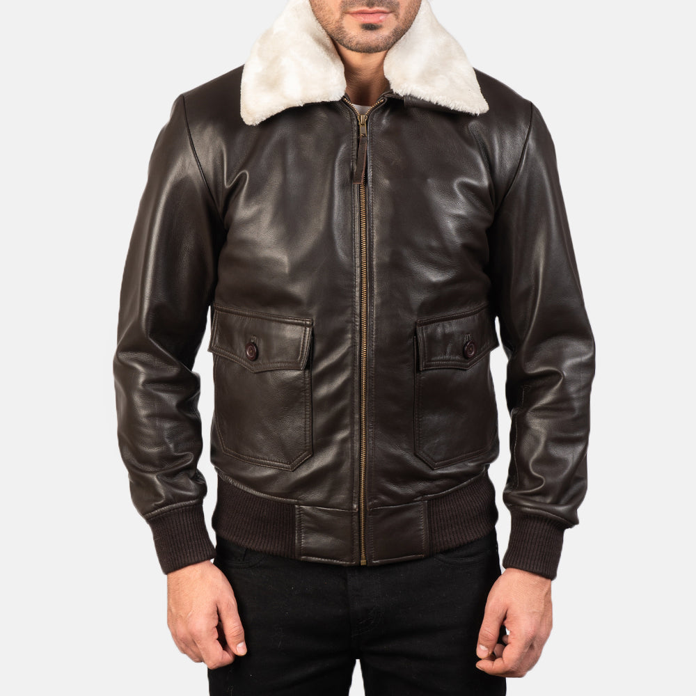 
Крупный план деталей of Shirt with Removable Fur & Zipper Hardware on Airin G-1 Коричневый Кожаный бомбер для Мужчин