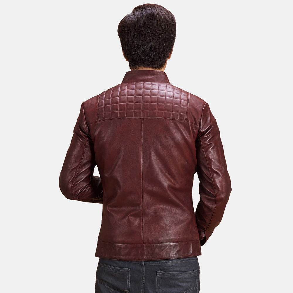 
Крупный план деталей of Band with Snap Button & Zipper Hardware on Burgunn Dee Бордовый Кожаная куртка-косуха для Мужчин