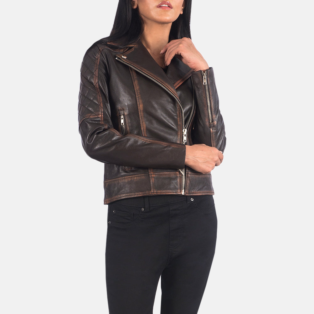 
Крупный план деталей of Notch & Zipper Hardware on Carolyn Quilted Vintage Brown Biker Jacket
