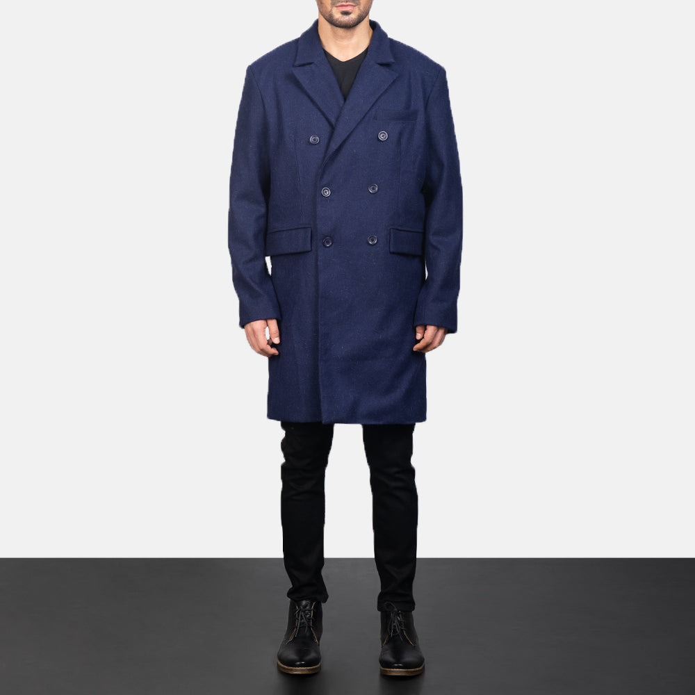 
Blue Wool Double Breasted Coat - Вид сбоку, демонстрирующий эргономичный крой рукава