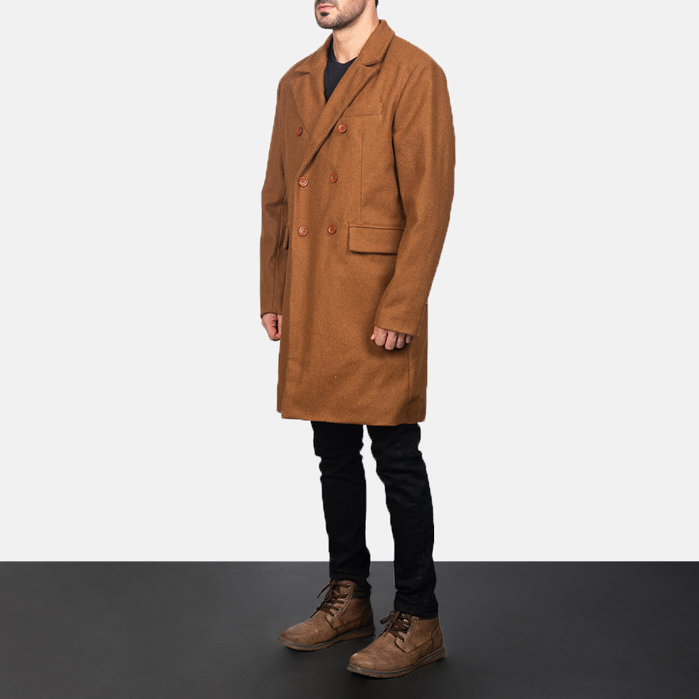 
Khaki Synthetic Wool Trench Coat - Вид сзади, подчеркивающий посадку по плечам и ровный край