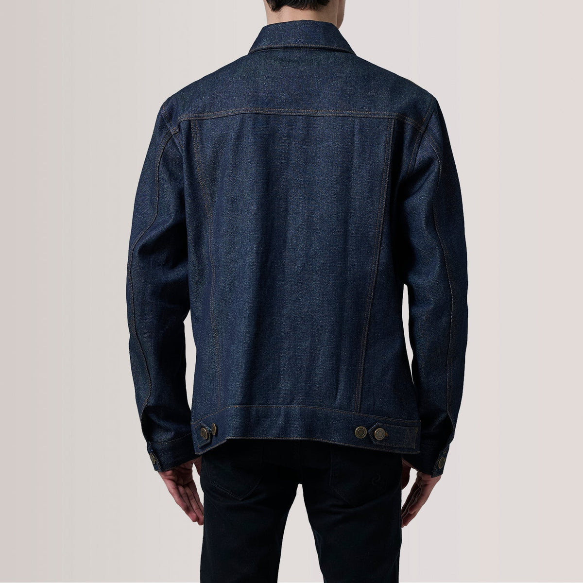 Close-Up Detail of Classic Collar &amp; Heavy-Duty Zipper Hardware on Conard Ash Grey Denim Trucker Jacket For Men