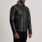 
Black Sheepskin Leather Aviator Jacket - Вид сзади, подчеркивающий посадку по плечам и ровный край