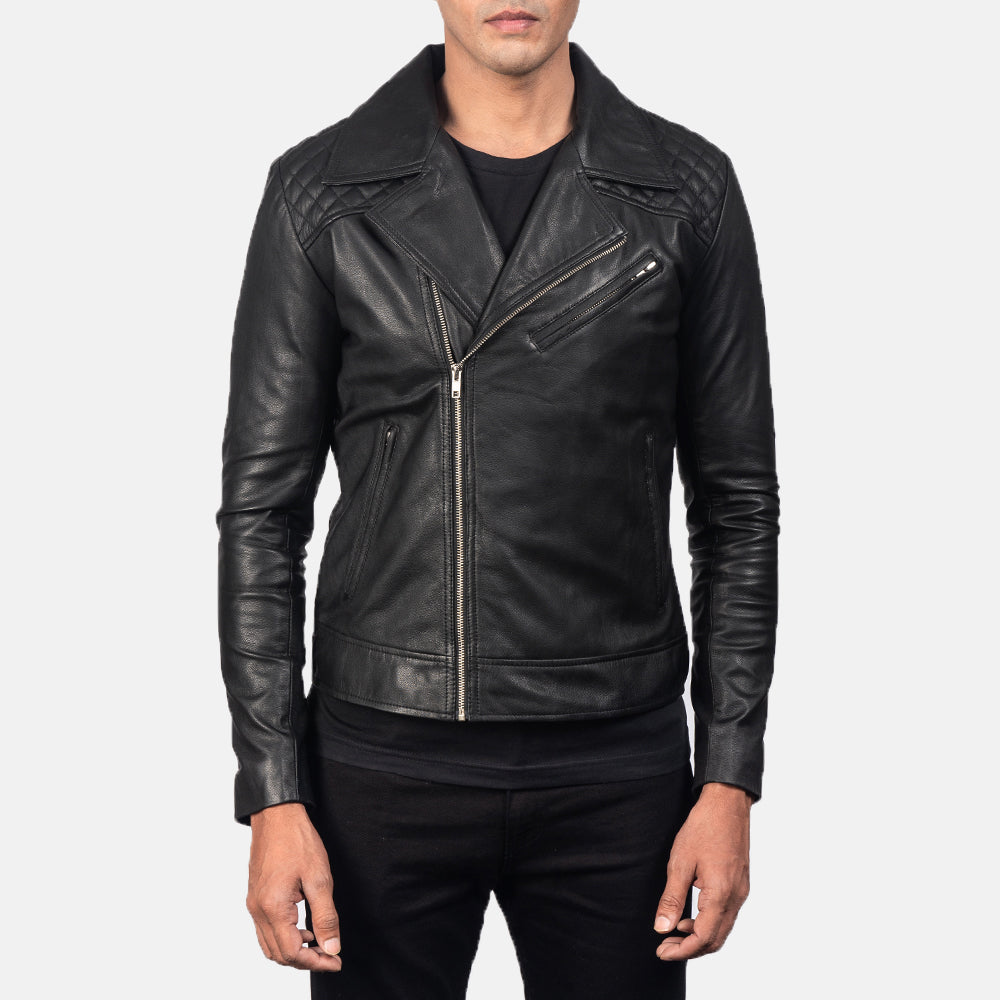Danny Quilted Brown Leather Biker Jacket - Вид сбоку, демонстрирующий эргономичный крой рукава