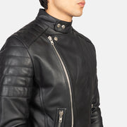 
Вид подкладки Showing Quilted Polyester Lining & Два функциональных внутренних кармана