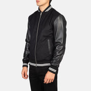 
Black Sheepskin Leather Varsity Jacket - Вид сзади, подчеркивающий посадку по плечам и ровный край