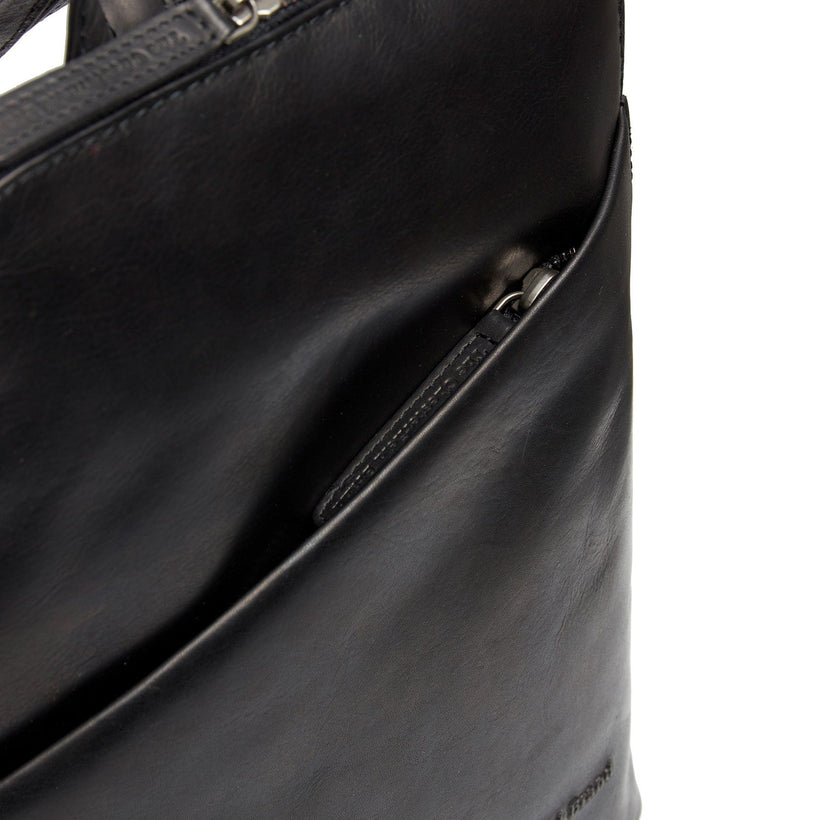 Claire Full-Grain Leather Backpack женская