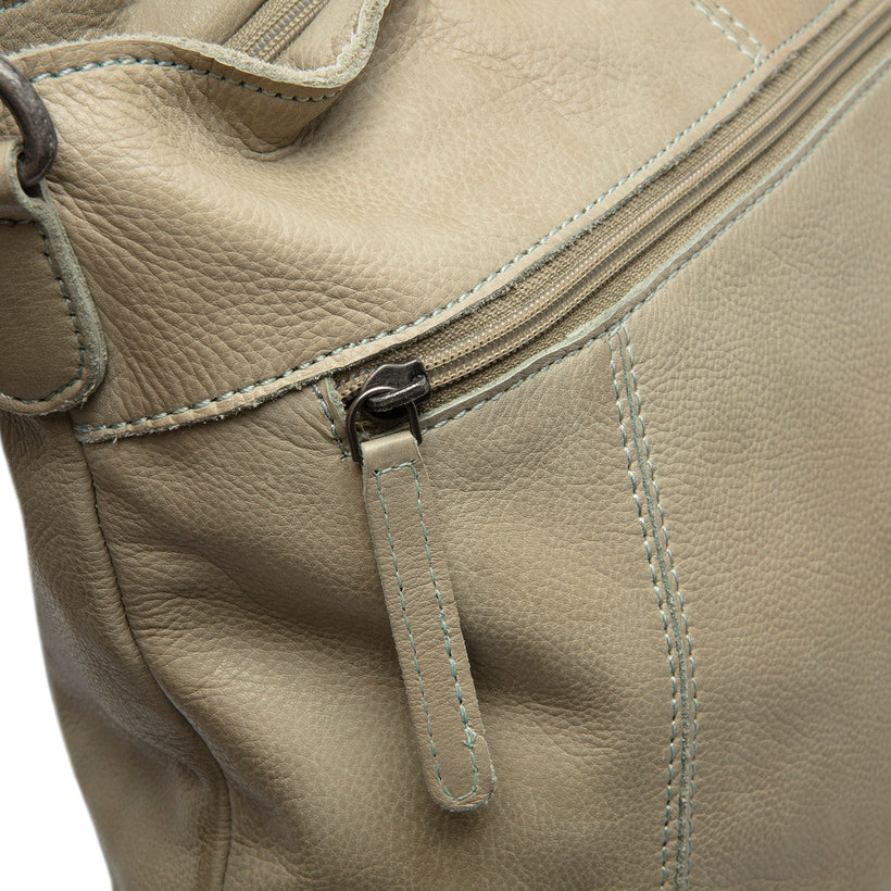 Sintra Full-Grain Leather Shoulder Bag женская
