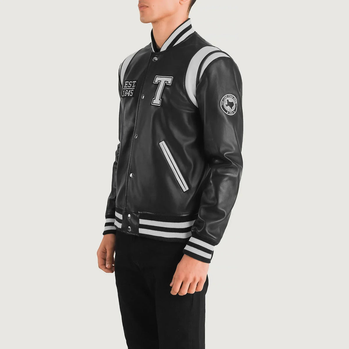 
Black & White Sheepskin Leather Varsity Jacket - Вид сзади, подчеркивающий посадку по плечам и ровный край