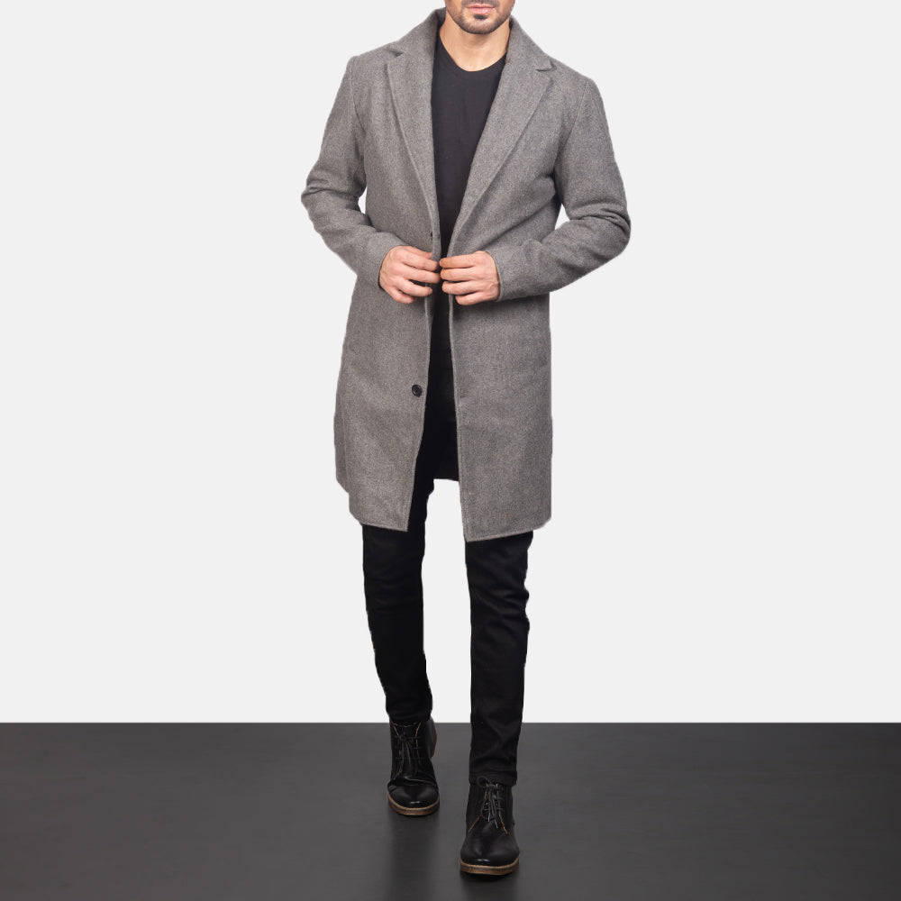 
Petrillo Grey Wool Single Breasted Кожаное пальто для Мужчин in Grey Synthetic Wool - Вид спереди и приталенный силуэт | Купить в официальном онлайн-магазине