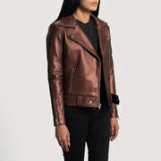 
Maroon Sheepskin Leather Biker Jacket - Вид сзади, подчеркивающий посадку по плечам и ровный край
