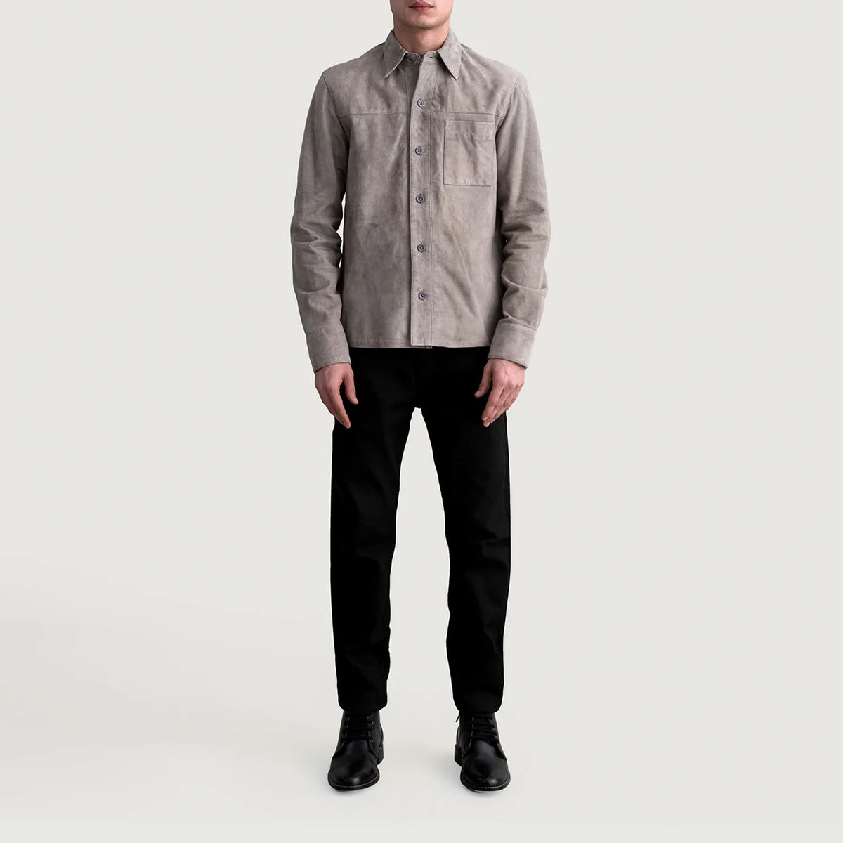 
Крупный план деталей of Shirt & Buttons Hardware on Scout Grey Suede Leather Shirt для Мужчин для Мужчин